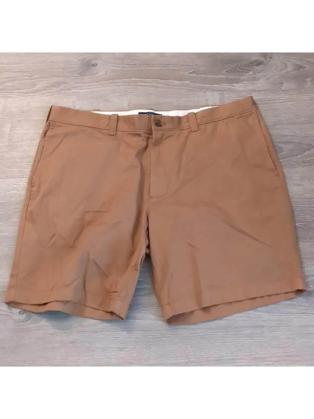 J. Crew mercantile flex chino shorts size 38